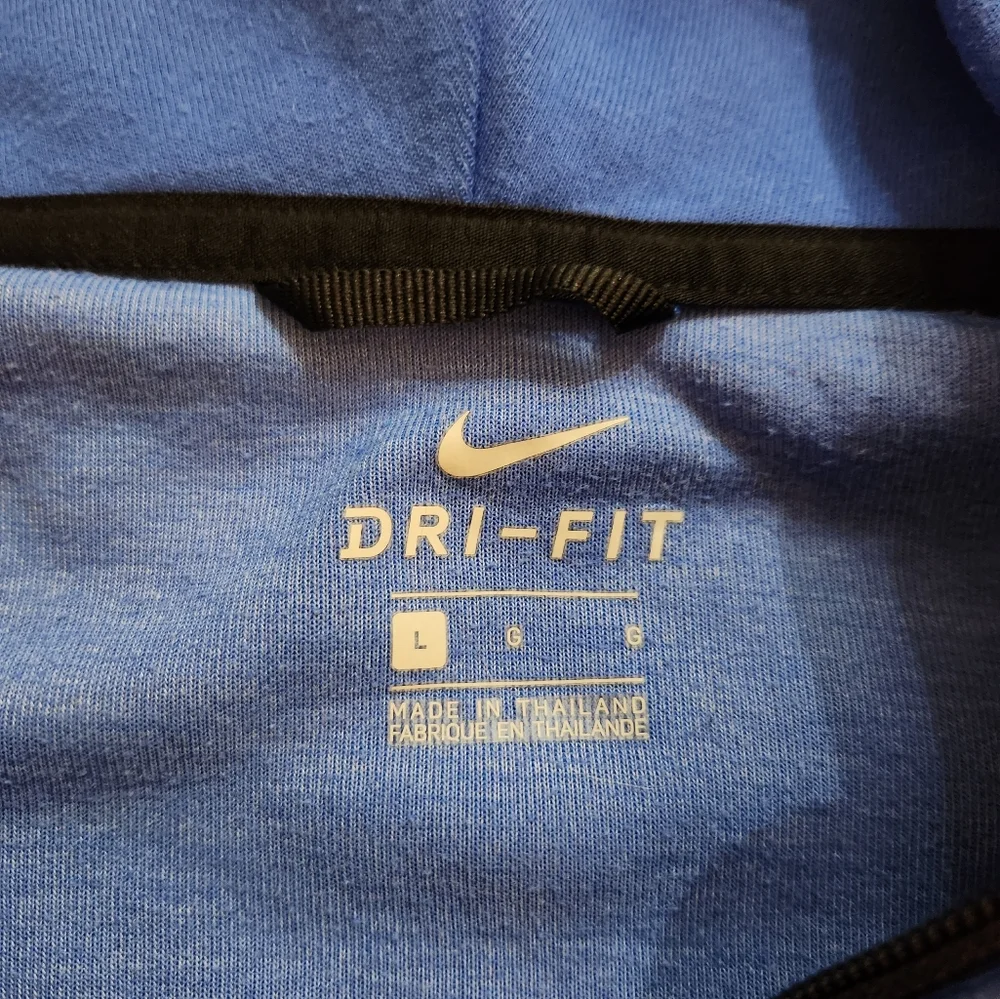 Creighton Softball zip up - Picture 6 of 6